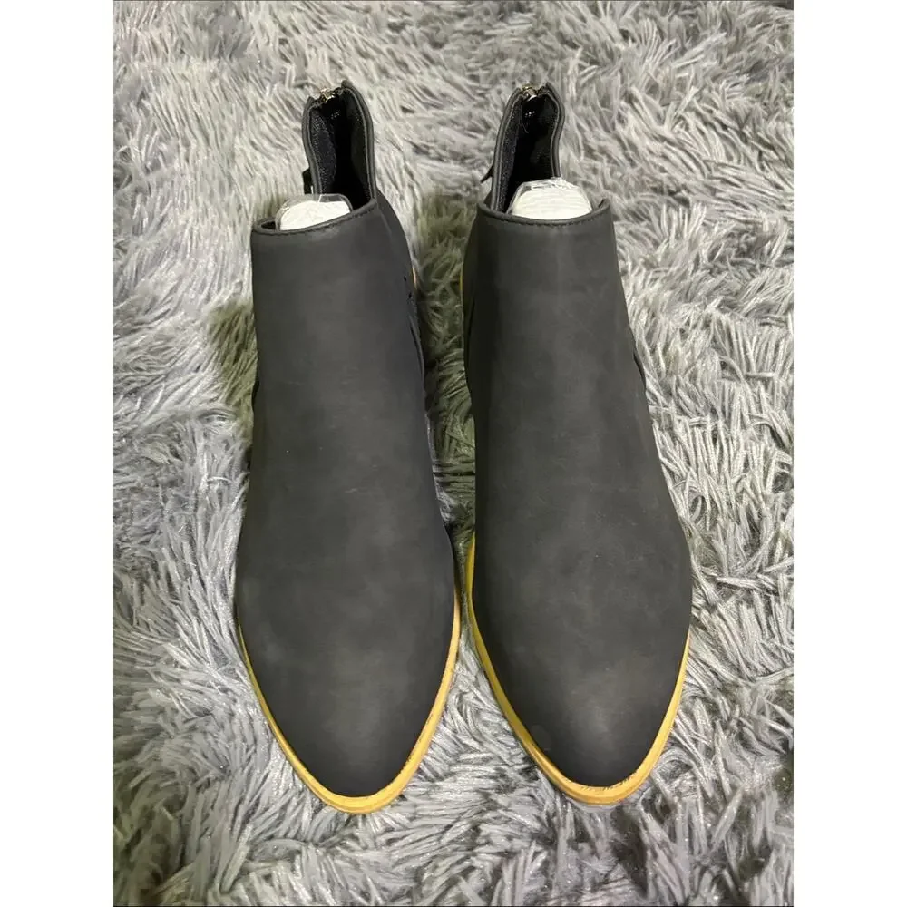 Women's Black Ankle Booties with Low Block Heel EU 40 NWOT